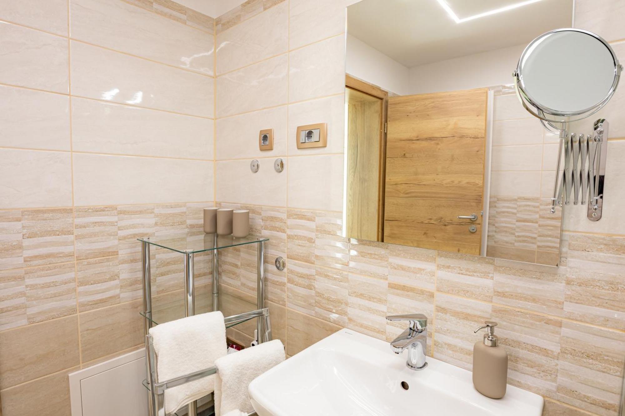 Adriatic Bay Apartments Portorož Oda fotoğraf